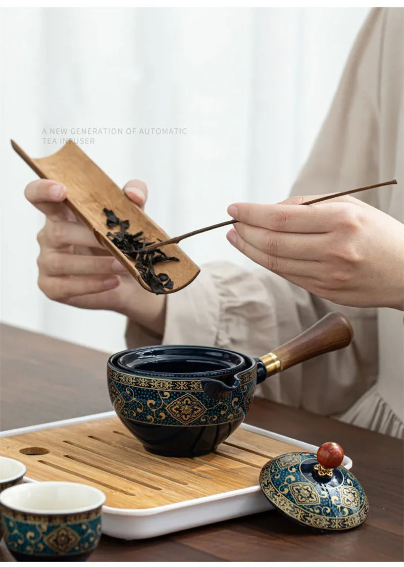 Service à Thé Chinois Gongfu en Porcelaine — Théière Rotative à 360° avec Infuseur