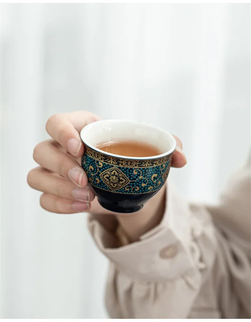 Service à Thé Chinois Gongfu en Porcelaine — Théière Rotative à 360° avec Infuseur