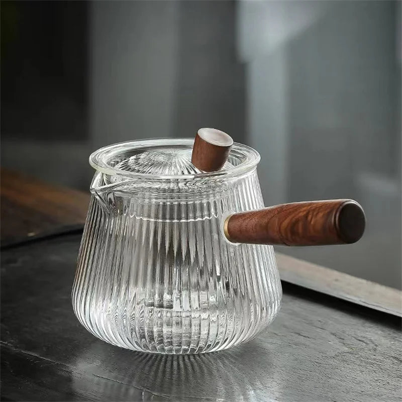 Théière en Verre 400ml — Poignée Latérale en Bois et Filtre Intégré