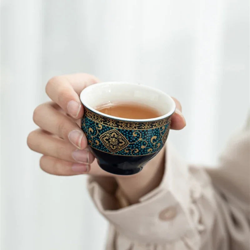 Service à Thé Chinois Gongfu en Porcelaine — Théière Rotative à 360° avec Infuseur