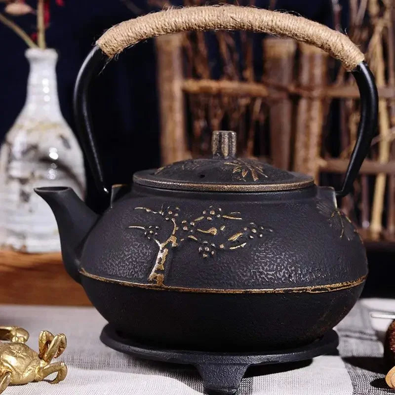 Théière en Fonte Japonaise Fleurs de Prunier 900ml